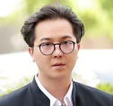 송민호 징역 구형