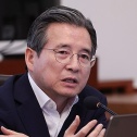 김용범 정책실장 사퇴